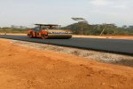 Autoroute Yaoundé-Douala (Phase 1). Les travaux de déforestage vont au-delà du point kilométrique 40